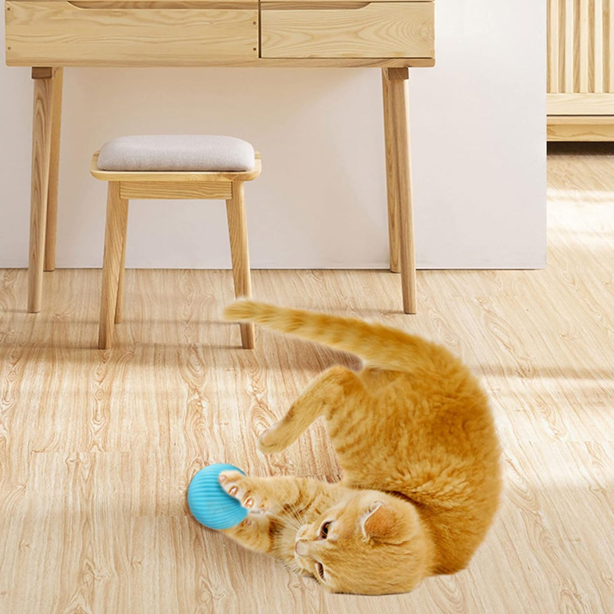 360° Rotating Interactive Cat Toys Ball with LED Lights
